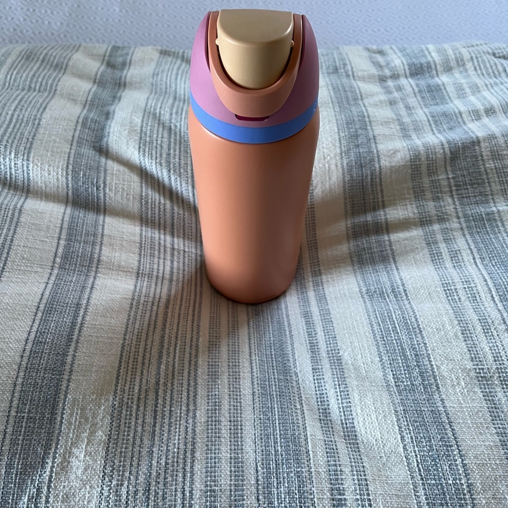 Owala Peach and Purple Water Bottle